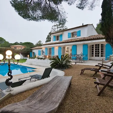 Eleven Sttropez Ramatuelle Pampelonne فيلة
