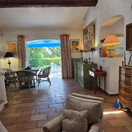 Eleven Sttropez Ramatuelle Pampelonne Сен-Тропе